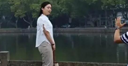���r�\�ӆT�������ֵ��ݔ����